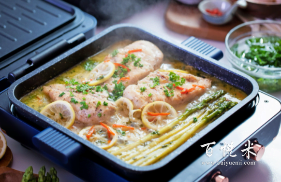 想吃西餐，教你做檸檬蘆筍雞扒，簡(jiǎn)單易學(xué)，好吃停不下來